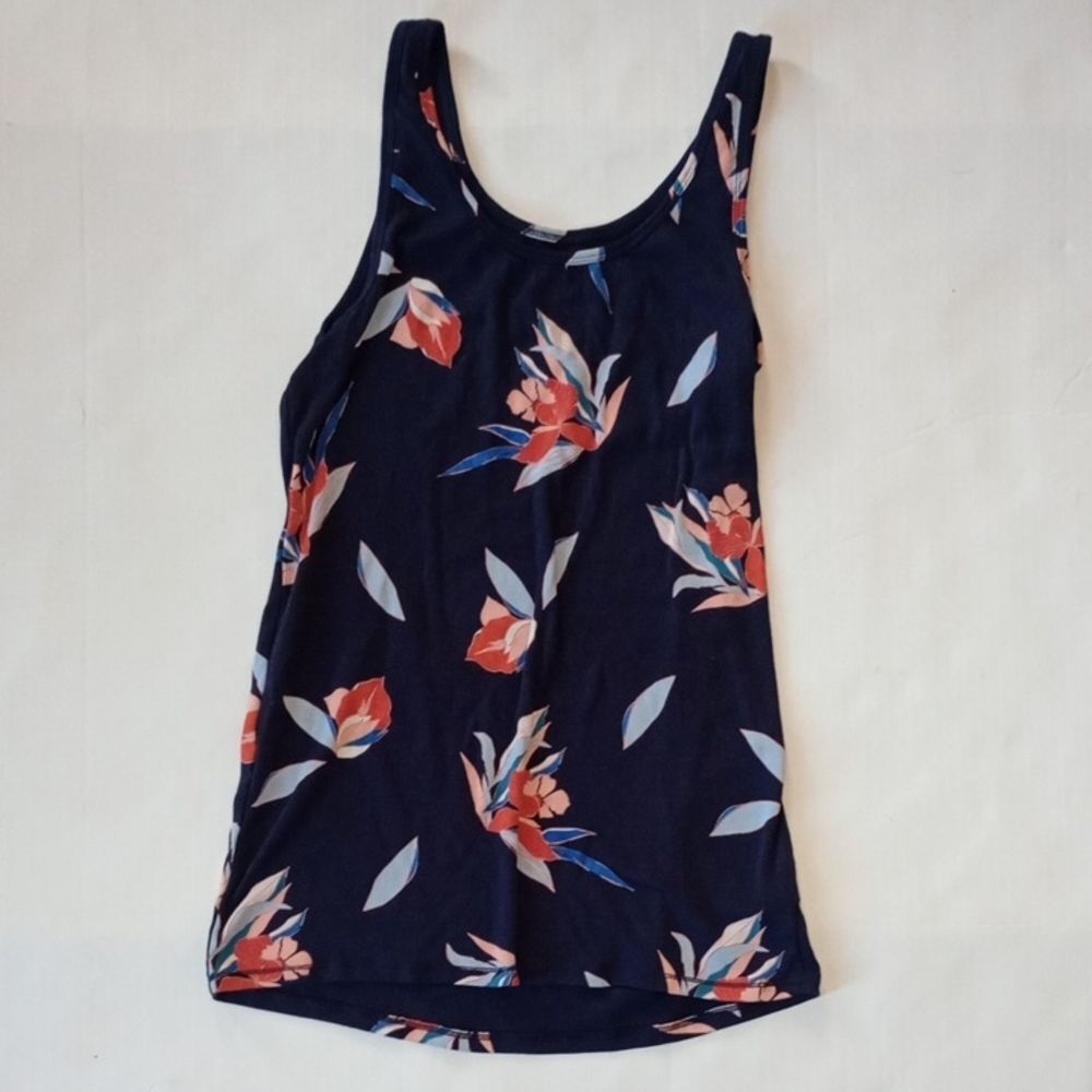 Women's XXL A New Day Navy Blue & Red Stretchy Floral Tank Top NWOT